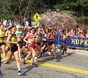 Boston-marathon_Women_Elite_run