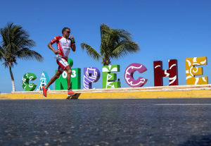 Terenzo Bozzone run at IRONMAN 70.3 Campeche 2018