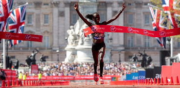 Vivian Cheruiyot gana Maratón de Londres 2018