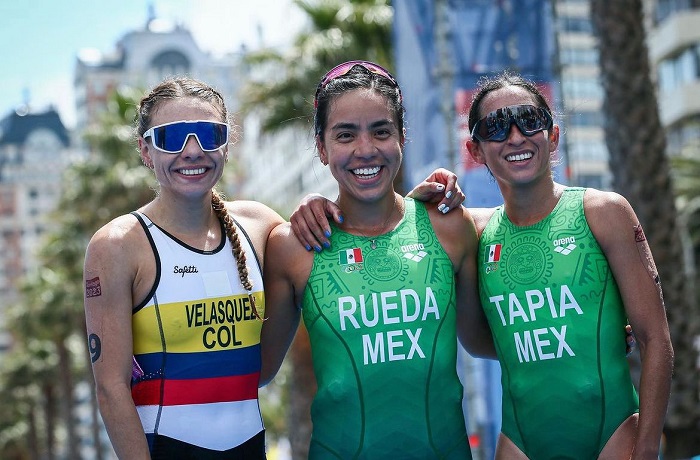Velasquez, Rueda y Tapia podio Triatlón Panamericano Santiago 2023